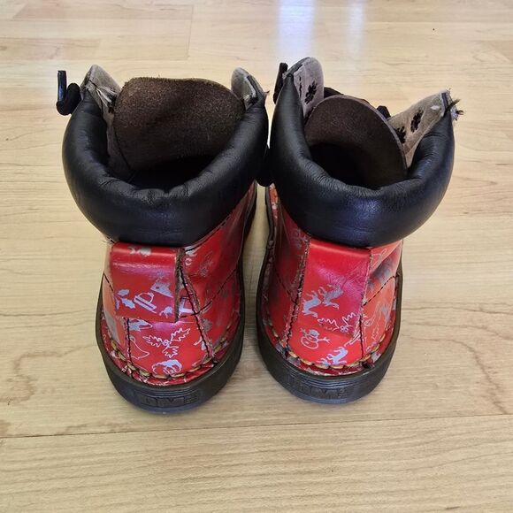 Dr  Martens Girls Lace Up Size Small   Red Boots  Shoes - Picture 3 of 10